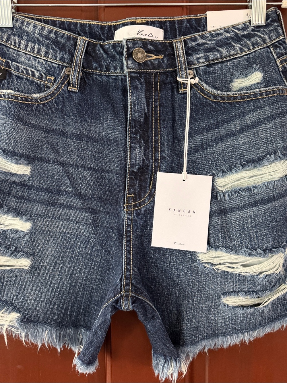 KanCan Distressed High Rise Denim Shorts Size 5/26 NWT - Picture 2 of 3